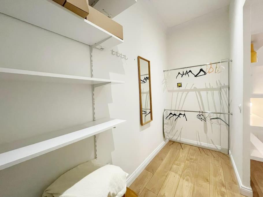 Golden Manor Apartment Красков Екстериор снимка
